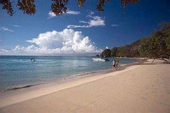 Bord Mer Villa Mahe Island ภายนอก รูปภาพ